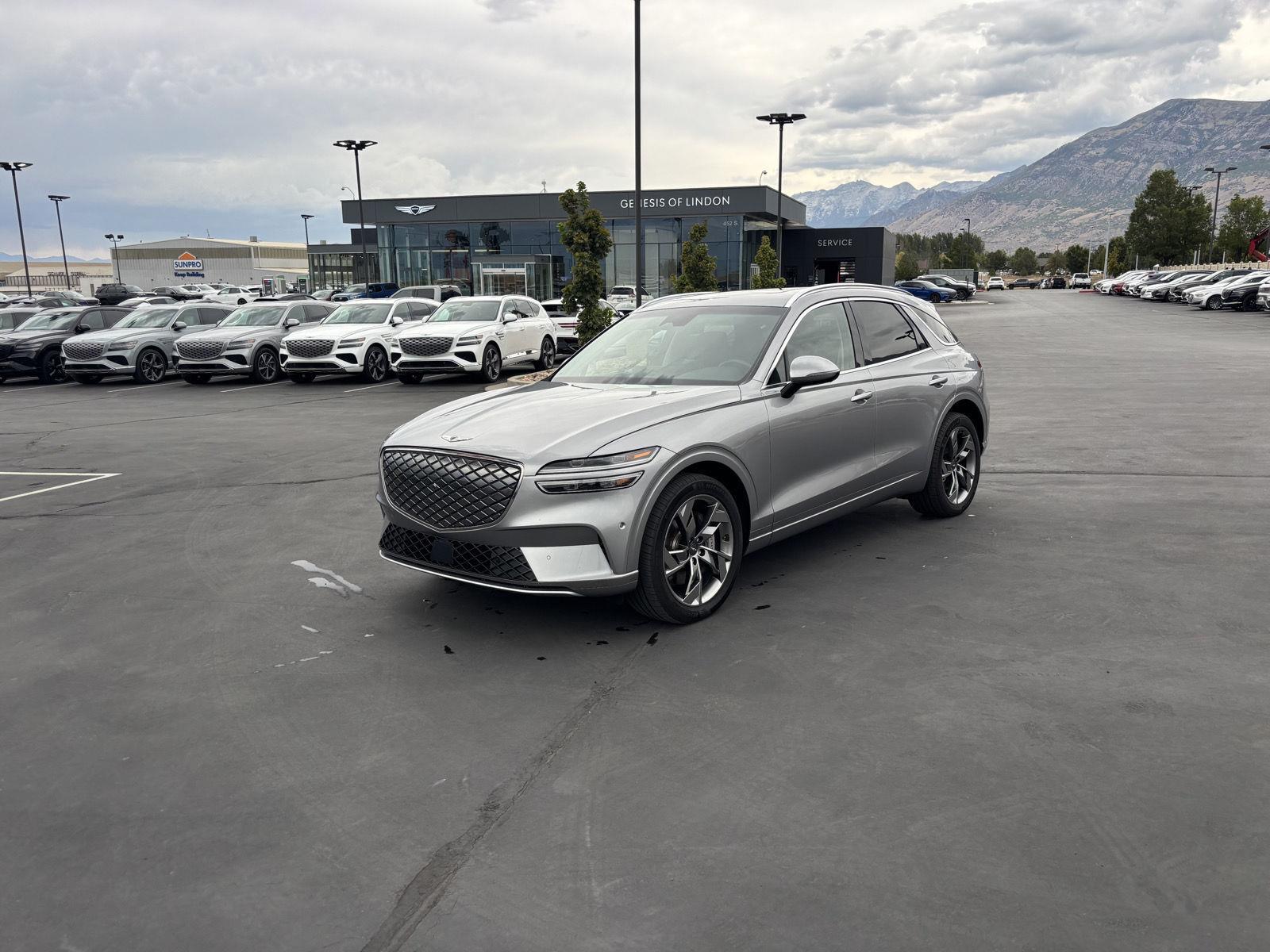 Savile Silver 2023 Genesis GV70 SUV / Crossover All-Wheel Drive Automatic