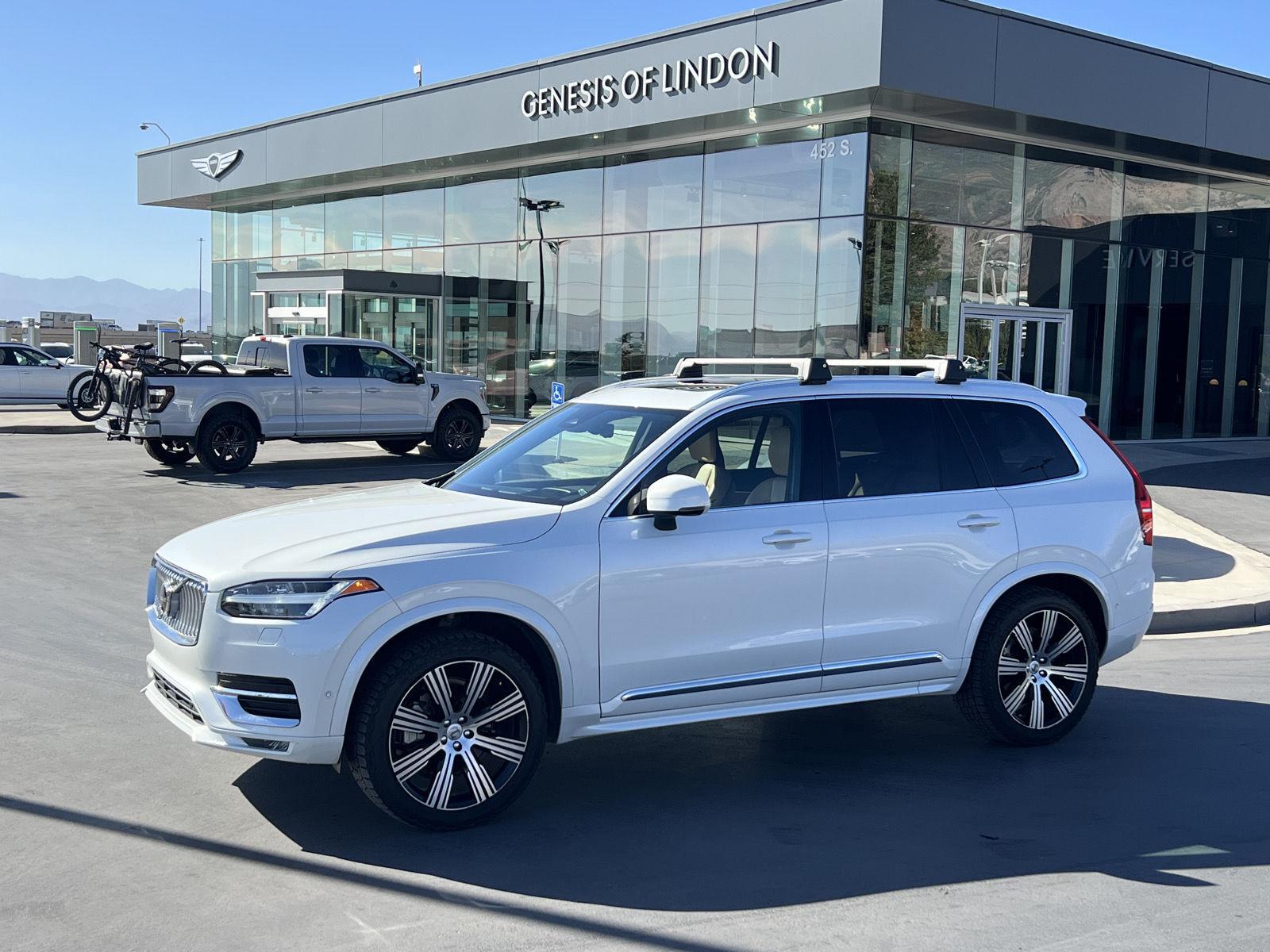 2023 Volvo XC90 B6 Ultimate Bright Theme 7-Passenger AWD