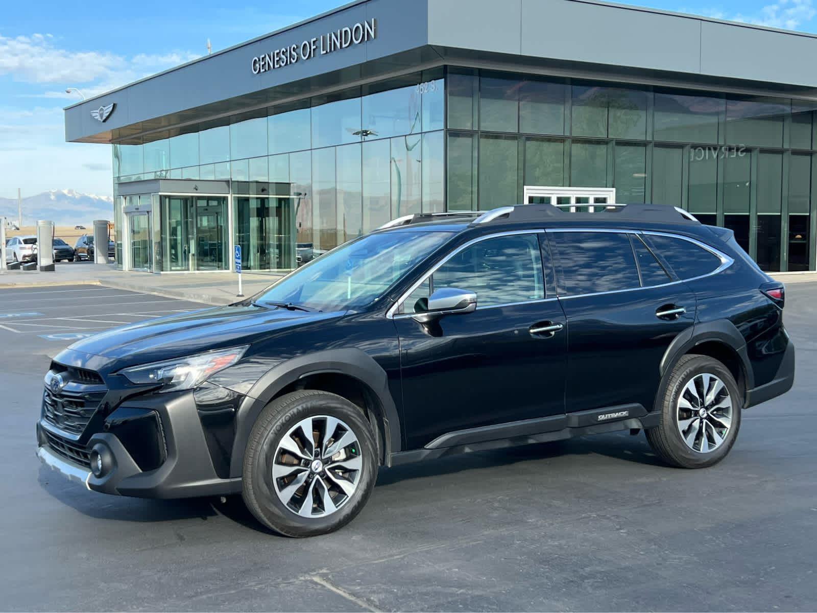 Crystal Black Silica 2023 Subaru Outback Touring XT AWD SUV / Crossover All-Wheel Drive Continuously Variable Transmission