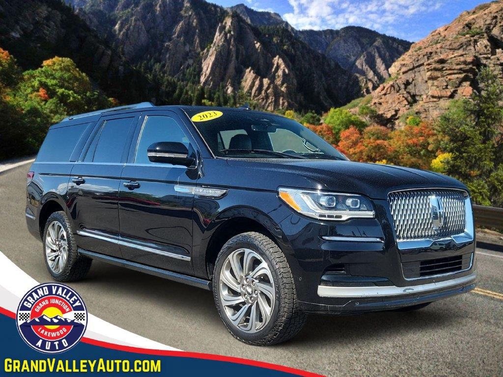 2023 Lincoln Navigator L Reserve 4WD