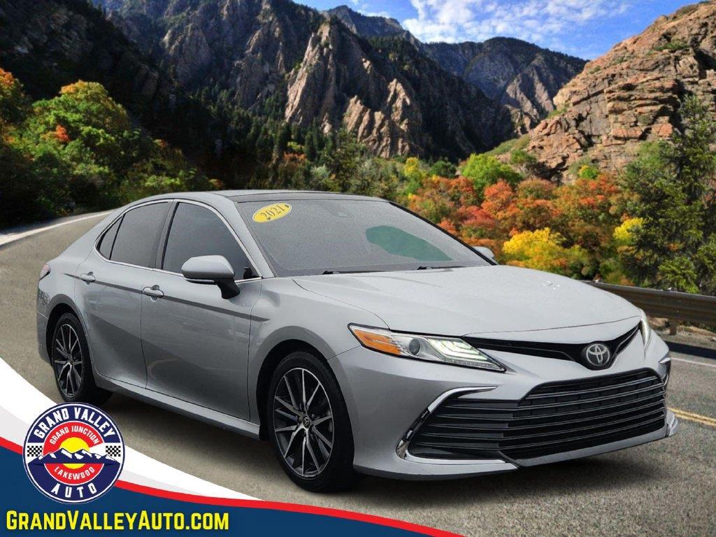 2021 Toyota Camry XLE FWD