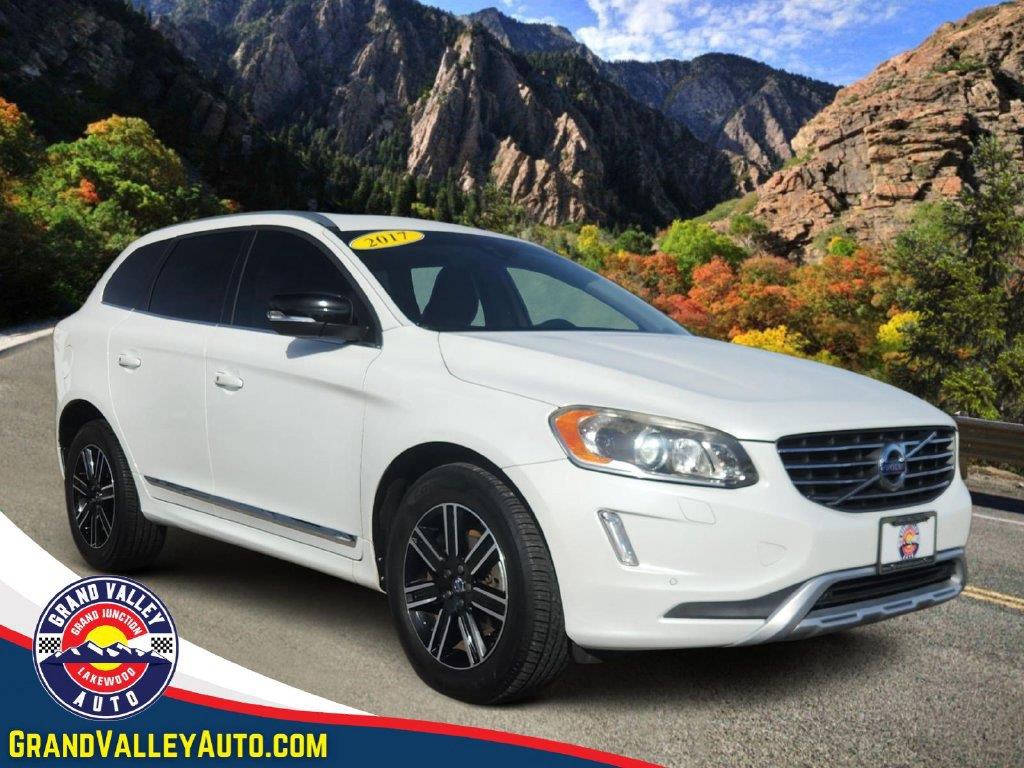 2017 Volvo XC60 T5 Dynamic AWD