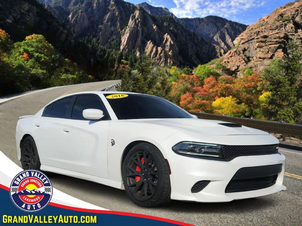 2016 Dodge Charger SRT Hellcat RWD