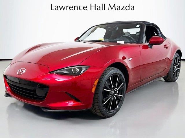Soul Red Crystal Metallic 2026 Mazda MX-5 Miata Convertible Rear-Wheel Drive 6-Speed Automatic