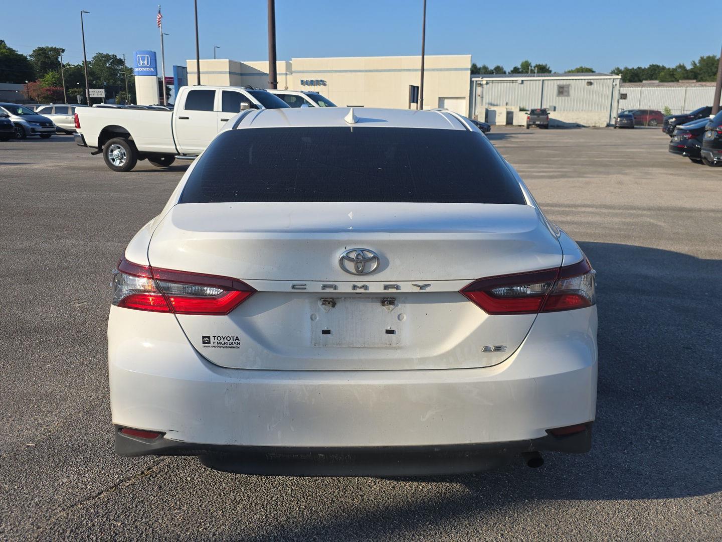 Used 2024 Ice Cap Toyota LE image 4