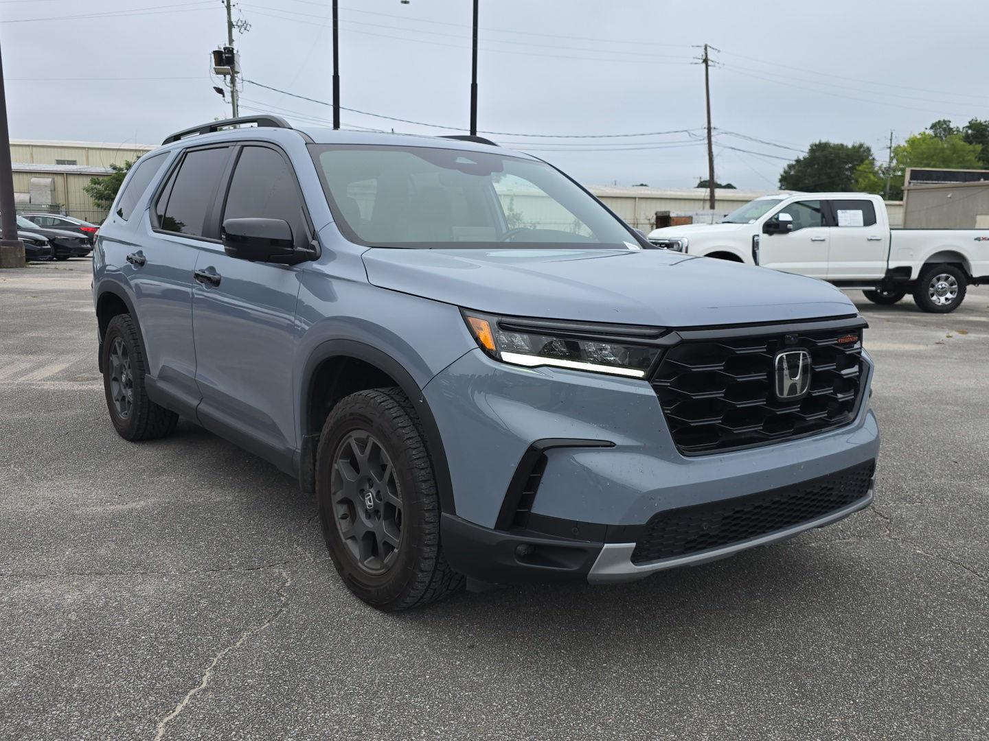2023 Honda Pilot TrailSport AWD