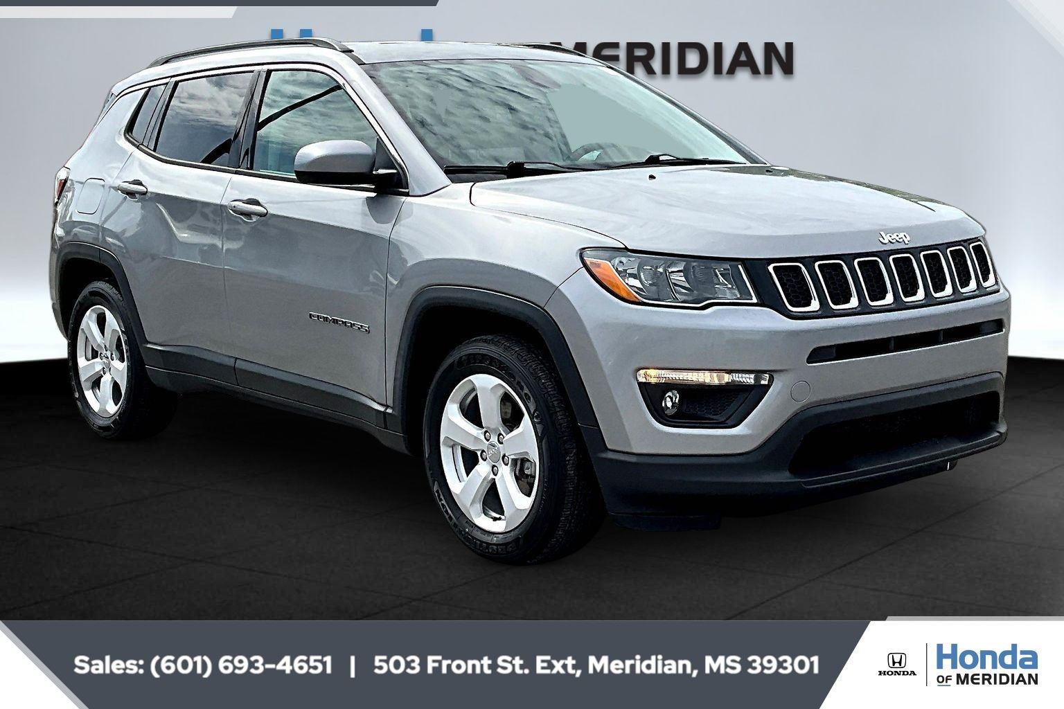 Gray (Granite Crystal Metallic Clearcoat) 2021 Jeep Compass Latitude FWD SUV / Crossover Front-Wheel Drive 6-Speed Automatic
