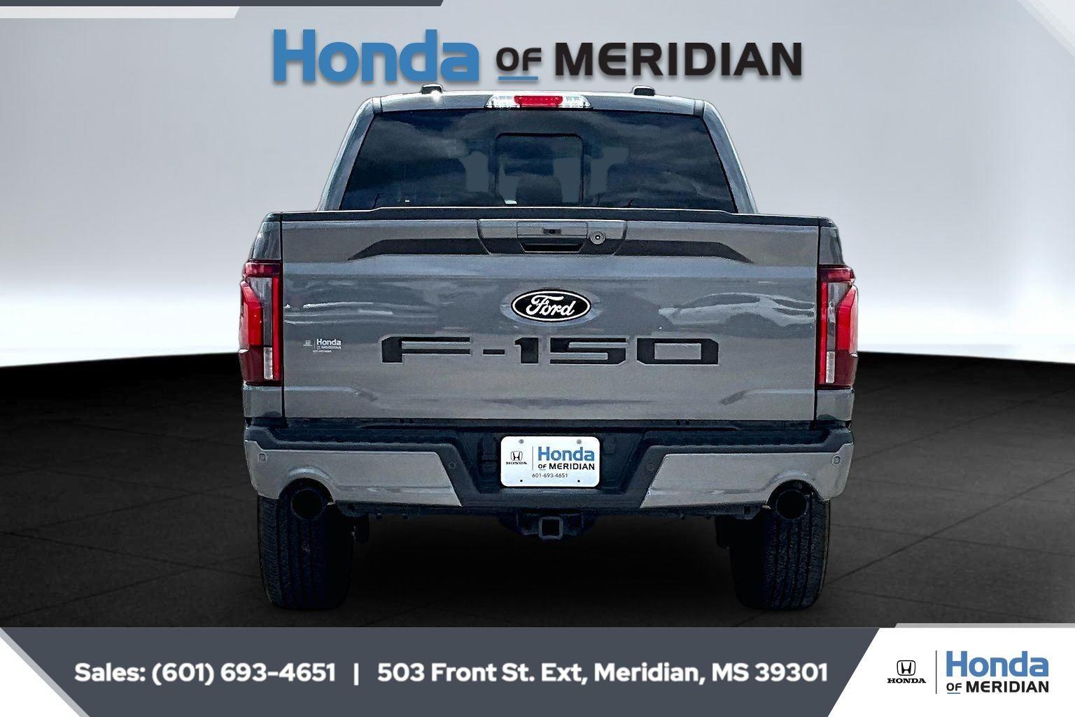 View vehicle photo 4