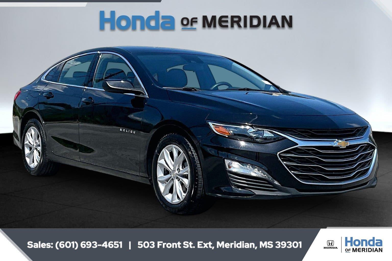 Mosaic Black Metallic 2025 Chevrolet Malibu Sedan Front-Wheel Drive Continuously Variable Transmission