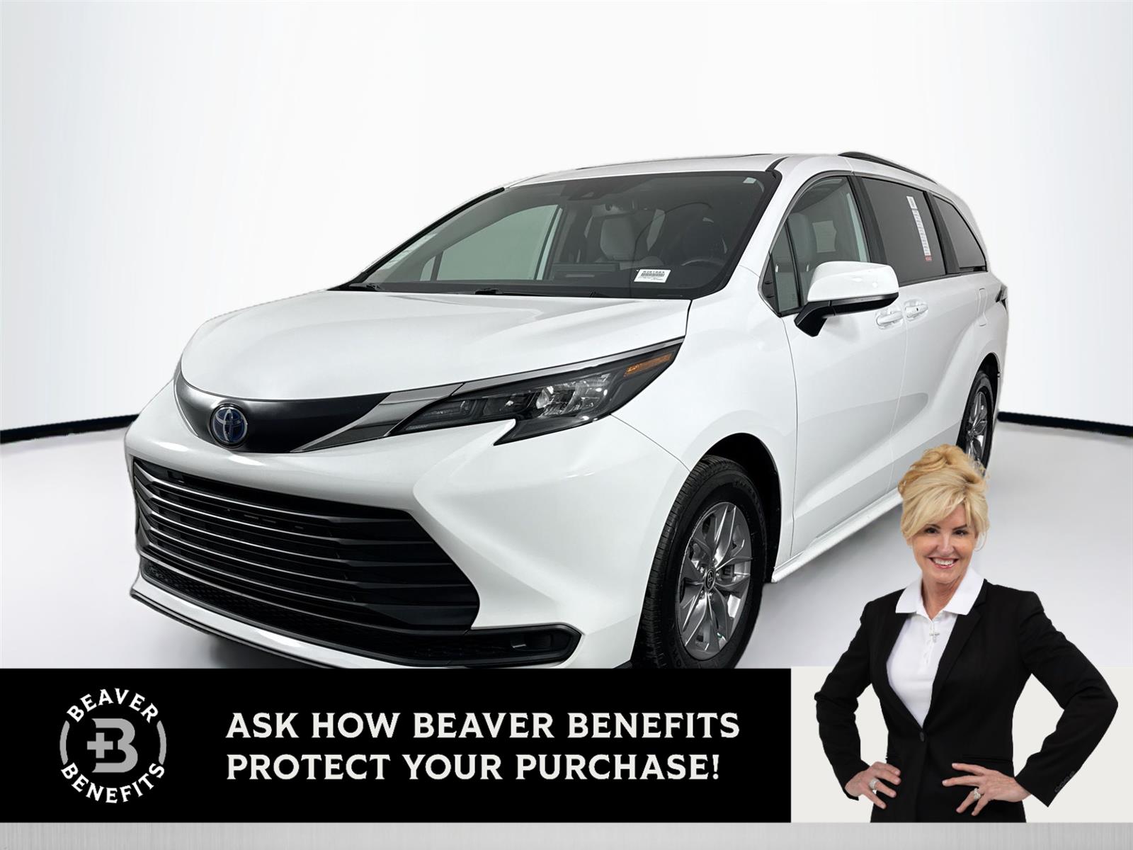 2025 Toyota Sienna LE 8-Passenger FWD