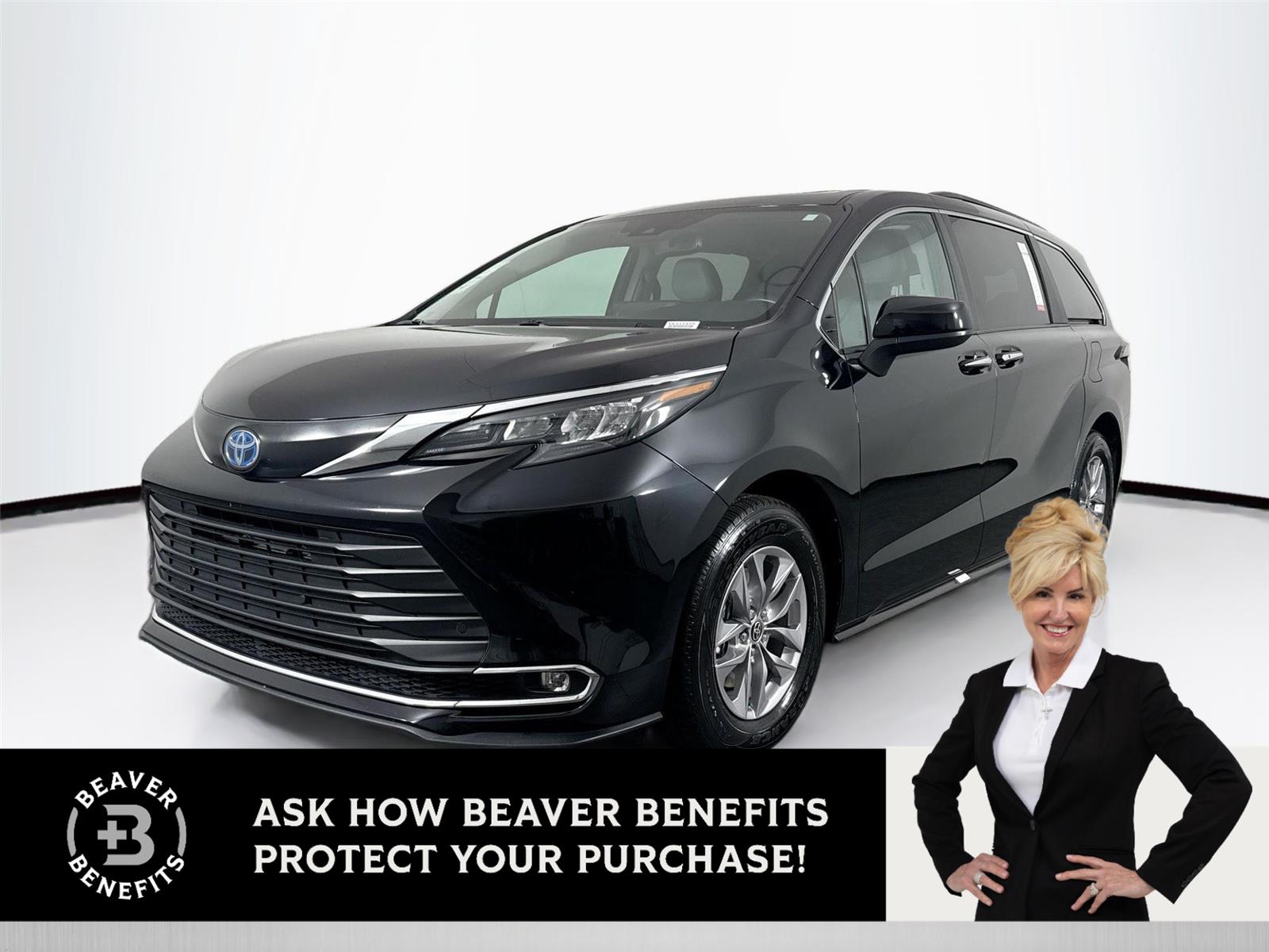 Midnight Black Metallic 2024 Toyota Sienna XLE 8-Passenger FWD Minivan Front-Wheel Drive Continuously Variable Transmission