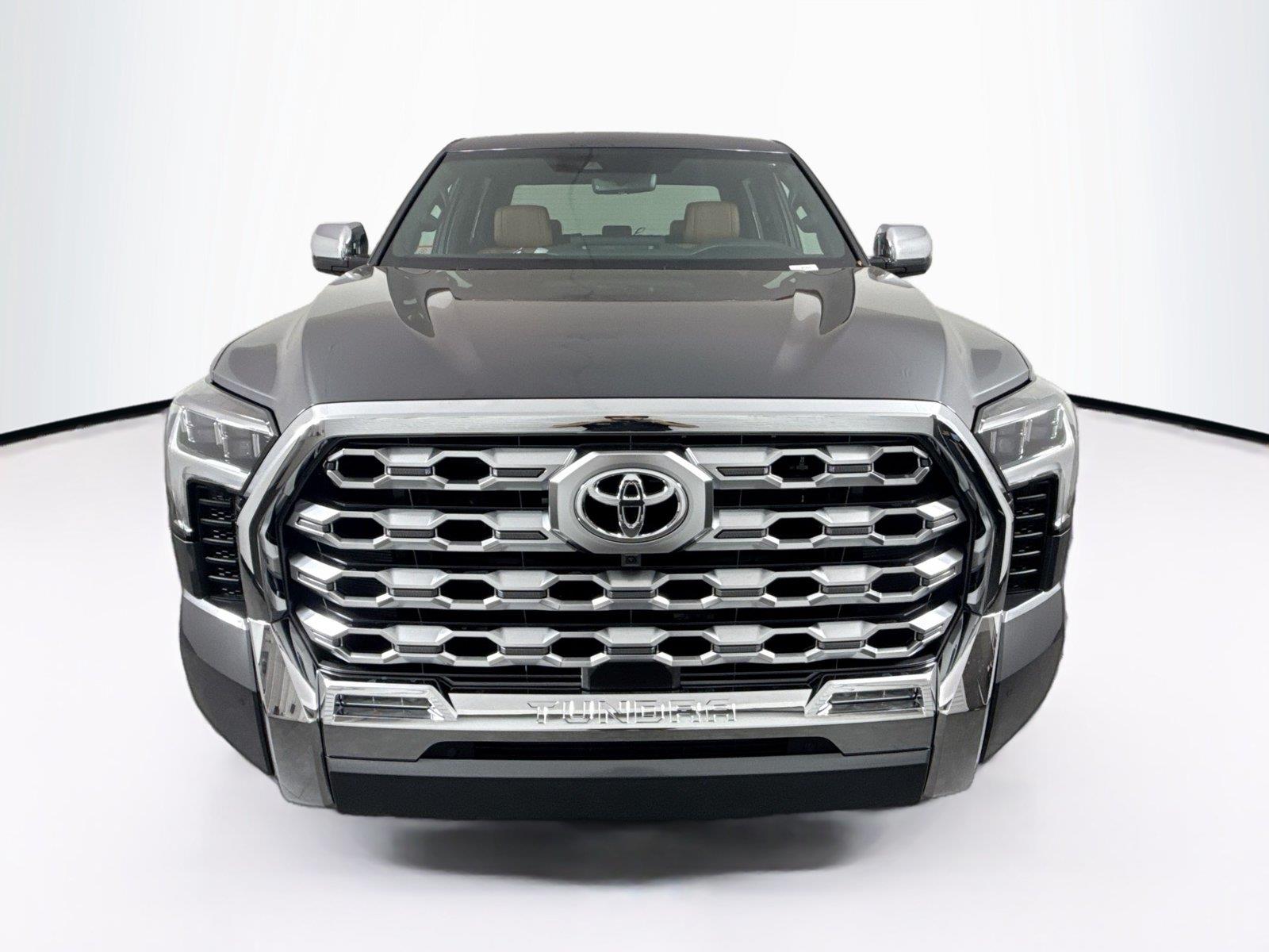 2026 Toyota Tundra 1794 Edition HV photo 2