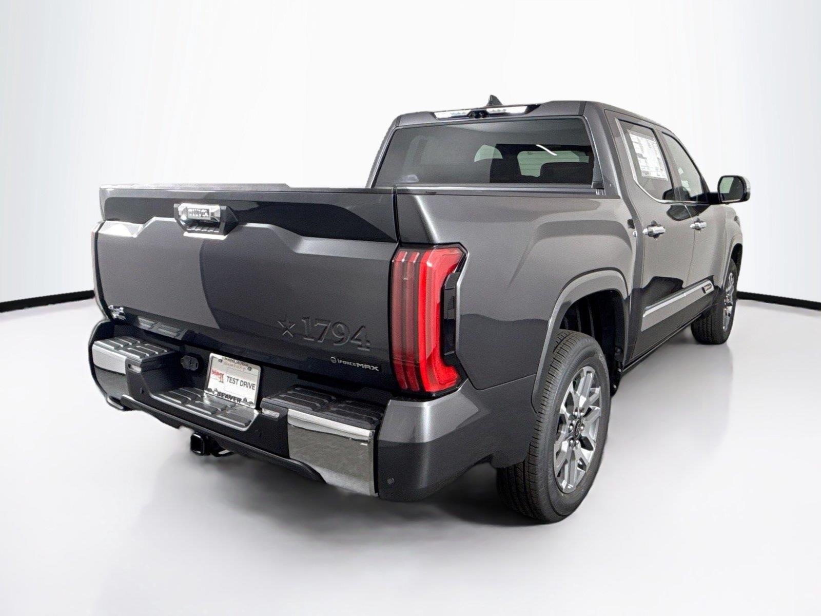 2026 Toyota Tundra 1794 Edition HV photo 5