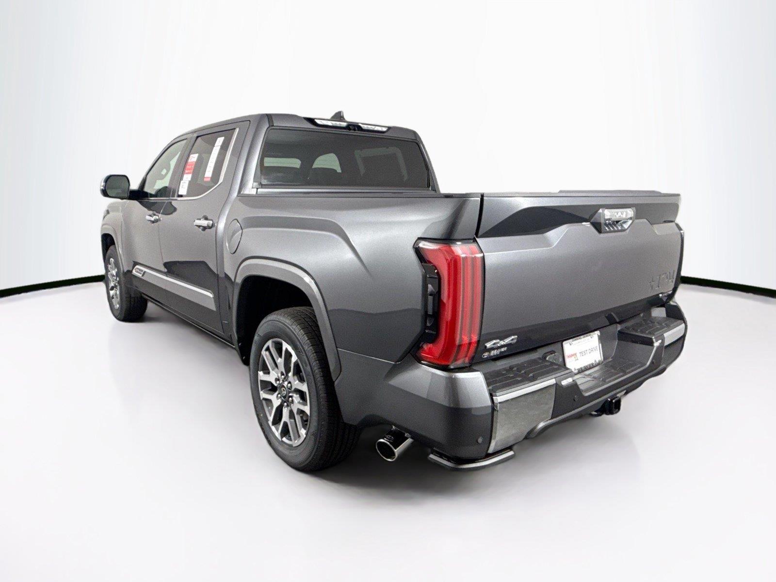 2026 Toyota Tundra 1794 Edition HV photo 7