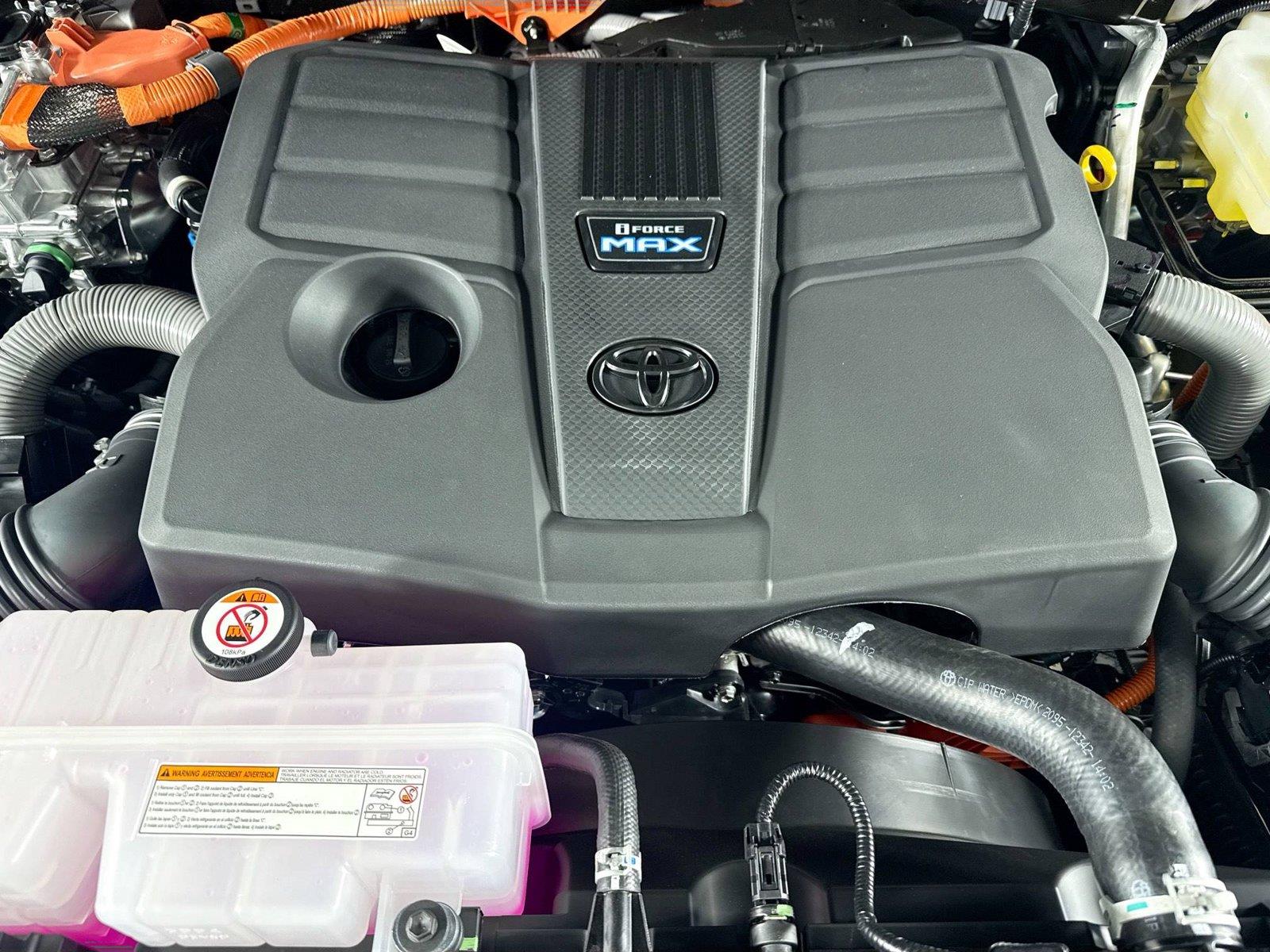 2026 Toyota Tundra 1794 Edition HV photo 12