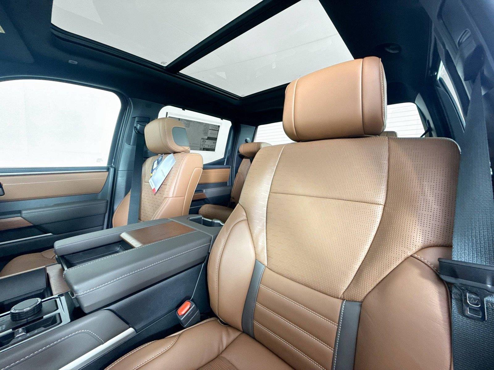 2026 Toyota Tundra 1794 Edition HV photo 15