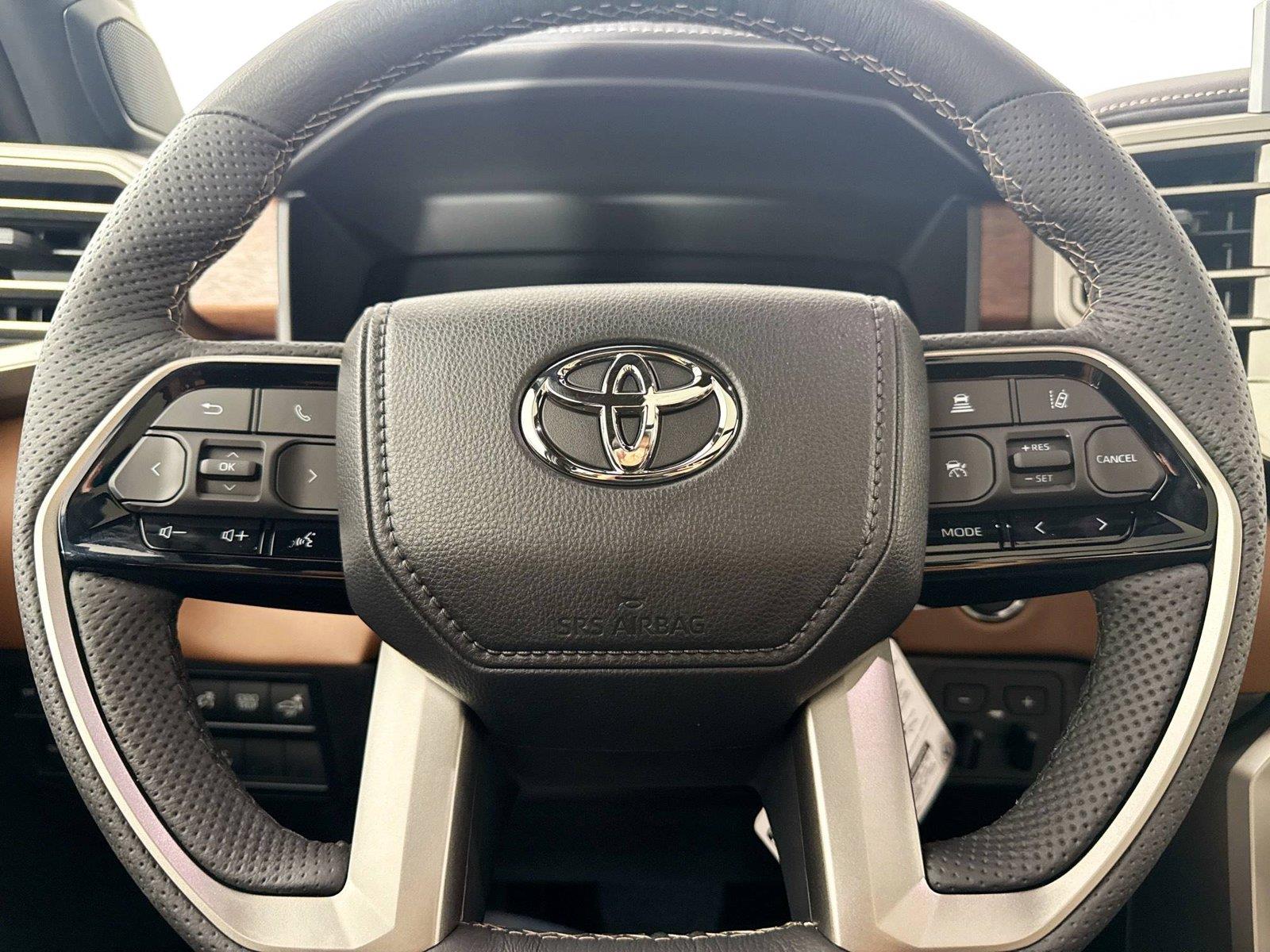 2026 Toyota Tundra 1794 Edition HV photo 16