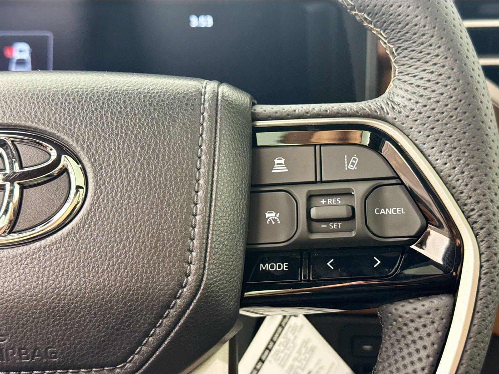 2026 Toyota Tundra 1794 Edition HV photo 19