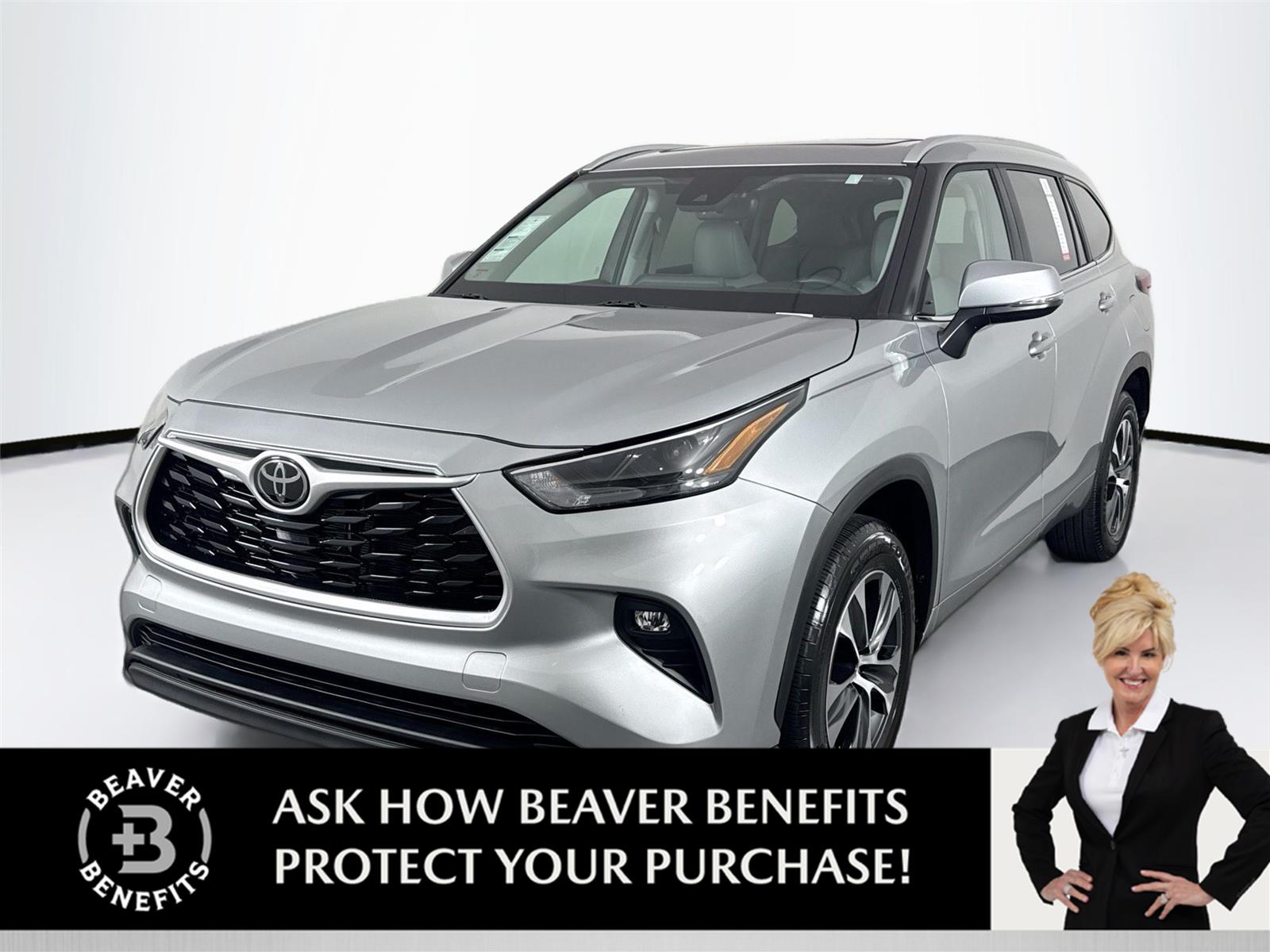 Celestial Silver Metallic 2023 Toyota Highlander SUV / Crossover Front-Wheel Drive 8-Speed Automatic