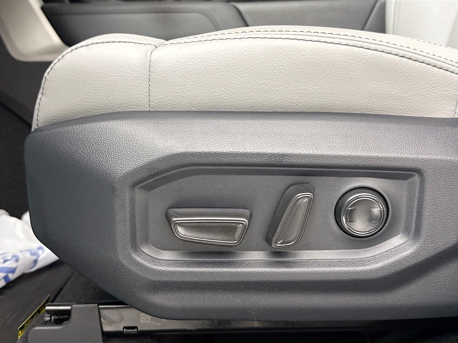 2026 Toyota Tundra Limited photo 31