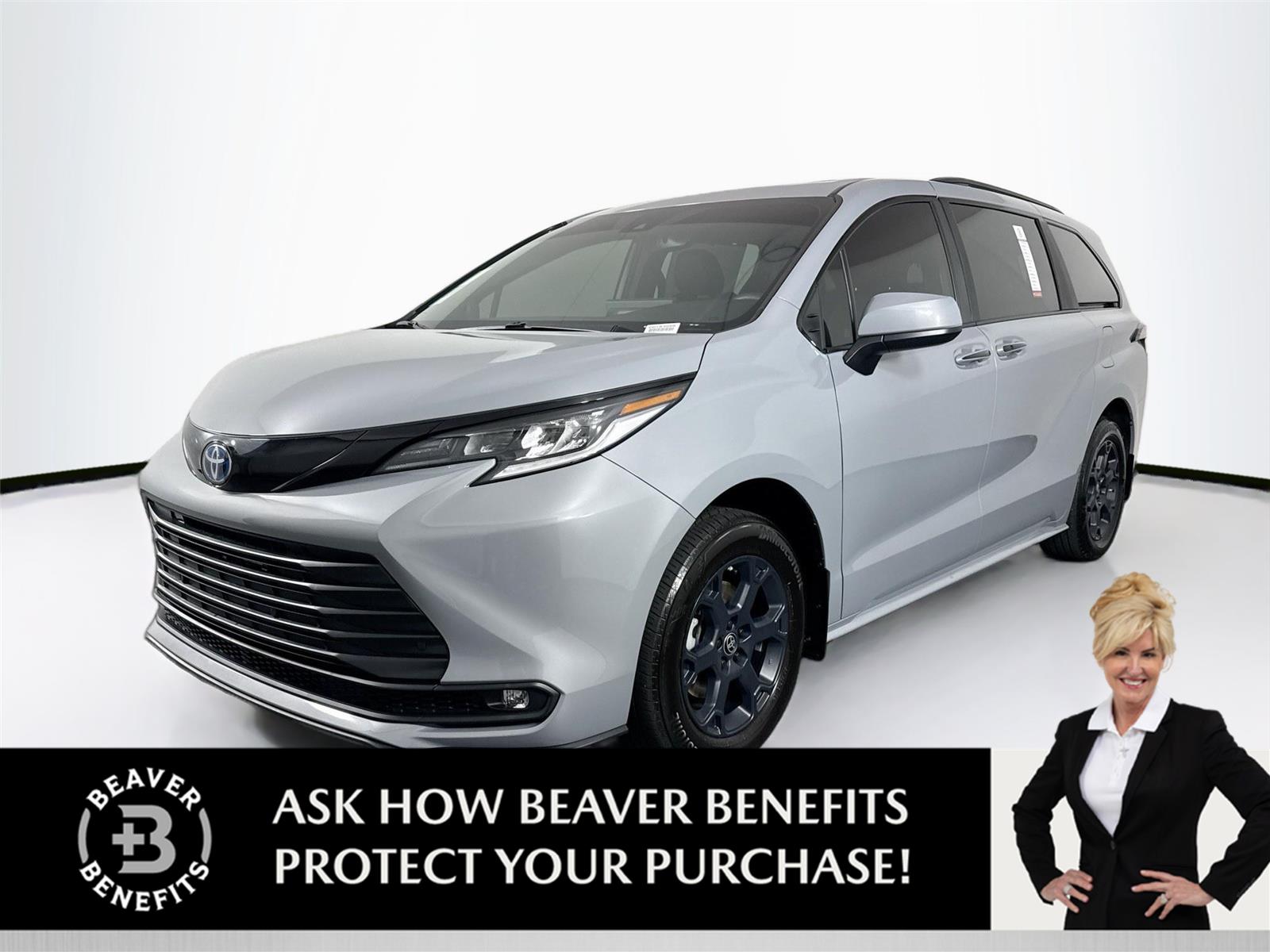 Cement 2025 Toyota Sienna Minivan All-Wheel Drive Continuously Variable Transmission