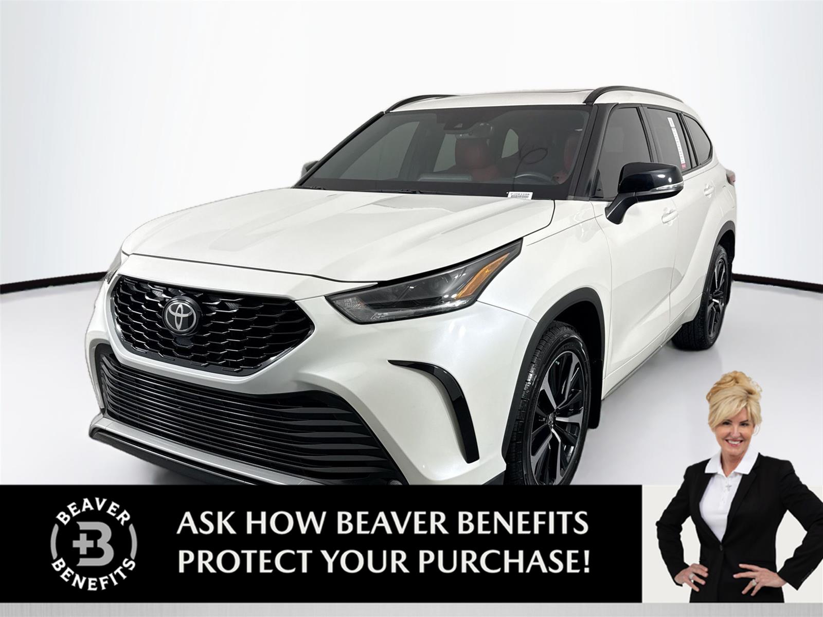 White (Blizzard Pearl) 2021 Toyota Highlander SUV / Crossover All-Wheel Drive 8-Speed Automatic