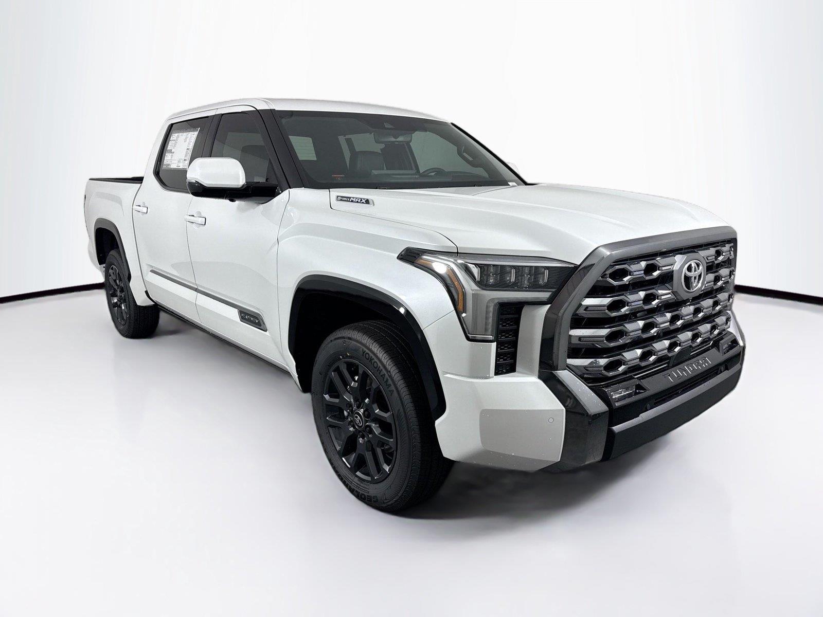 2026 Toyota Tundra Platinum HV photo 4