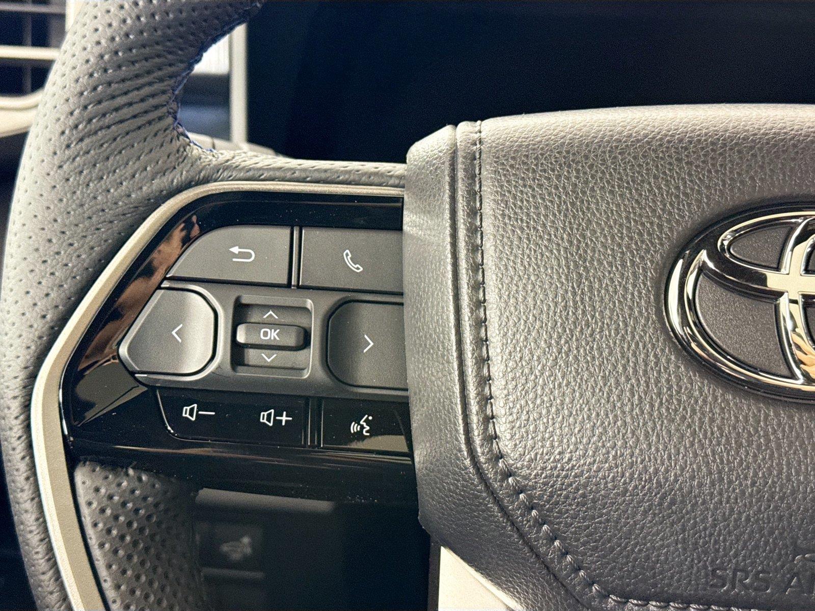 2026 Toyota Tundra Platinum HV photo 16