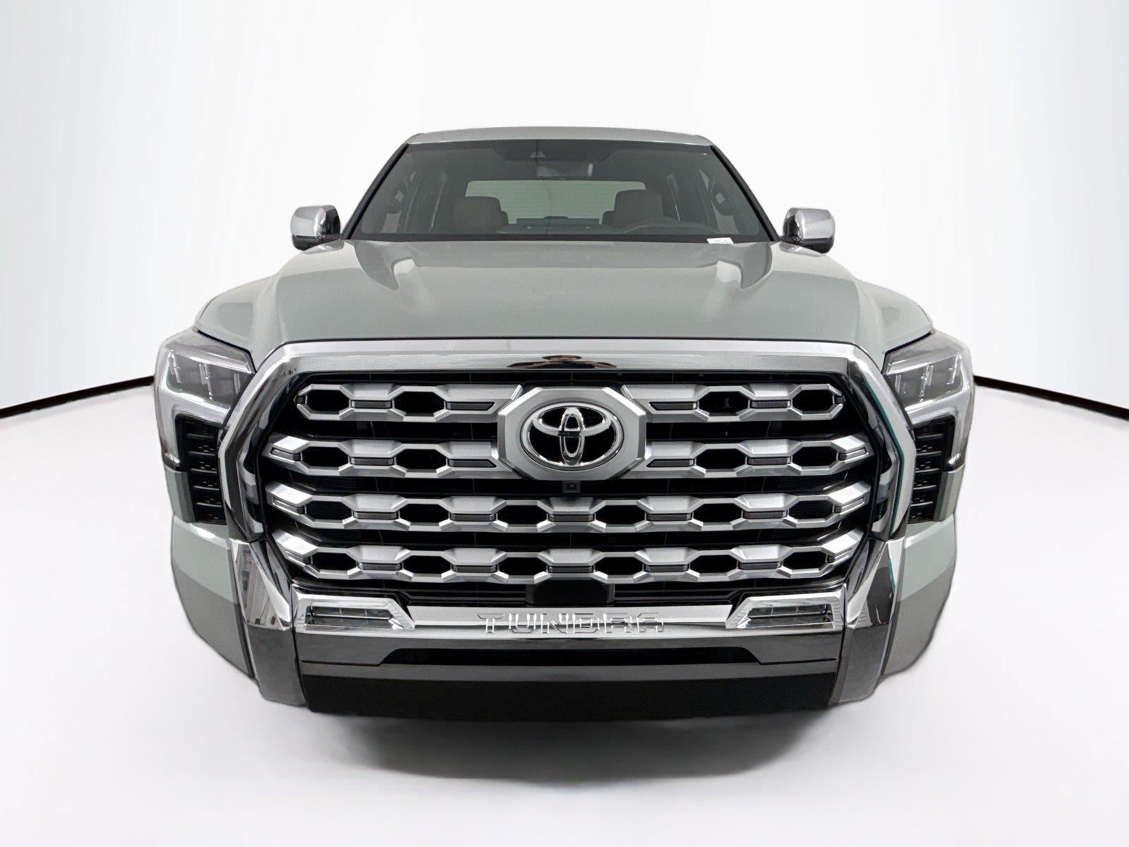 2026 Toyota Tundra 1794 Edition HV photo 3