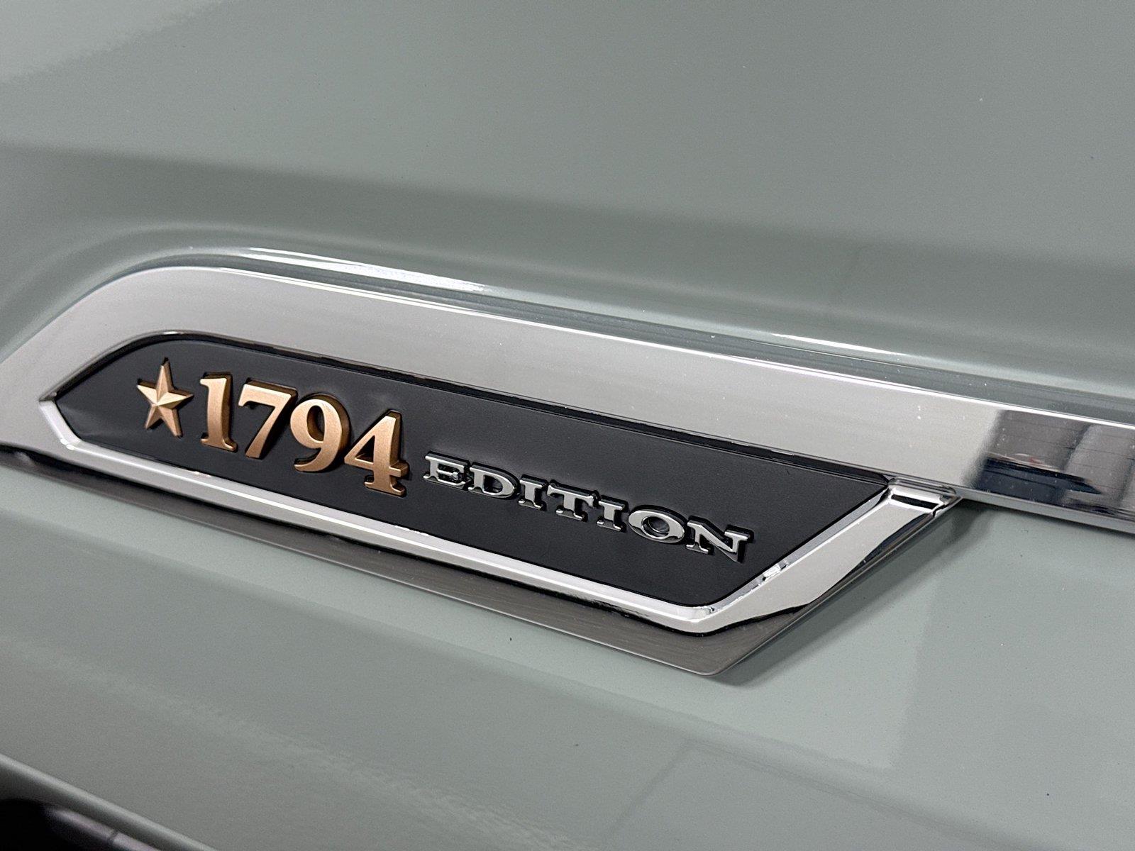 2026 Toyota Tundra 1794 Edition HV photo 9