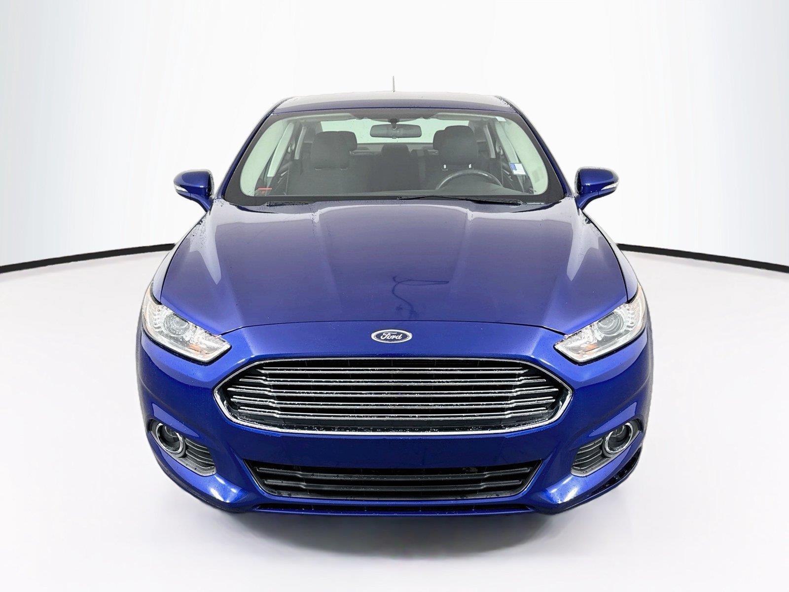 2016 Ford Fusion SE photo 7