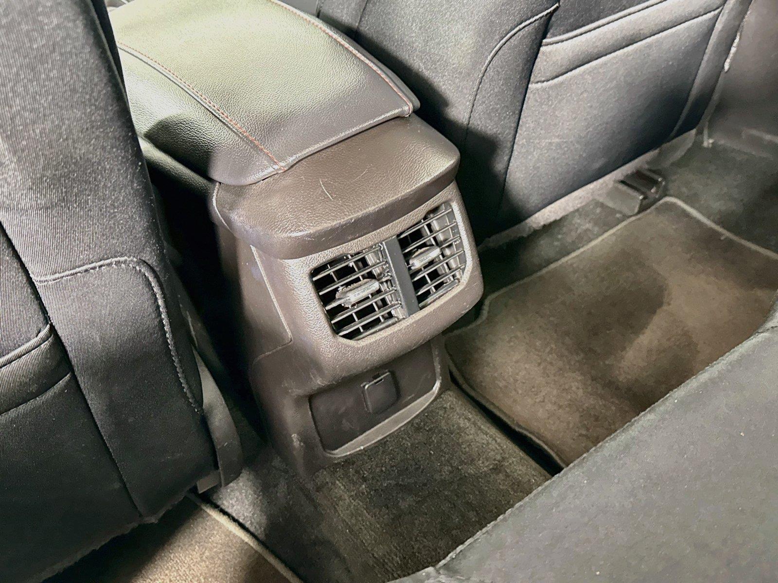 2016 Ford Fusion SE photo 34
