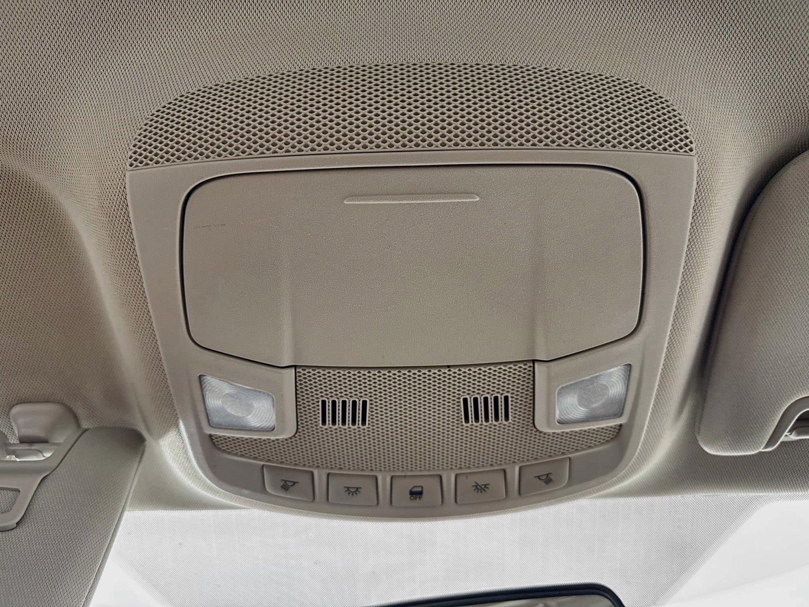 2016 Ford Fusion SE photo 5