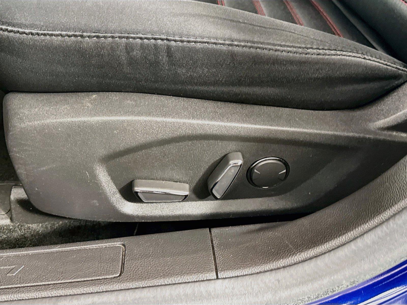 2016 Ford Fusion SE photo 27