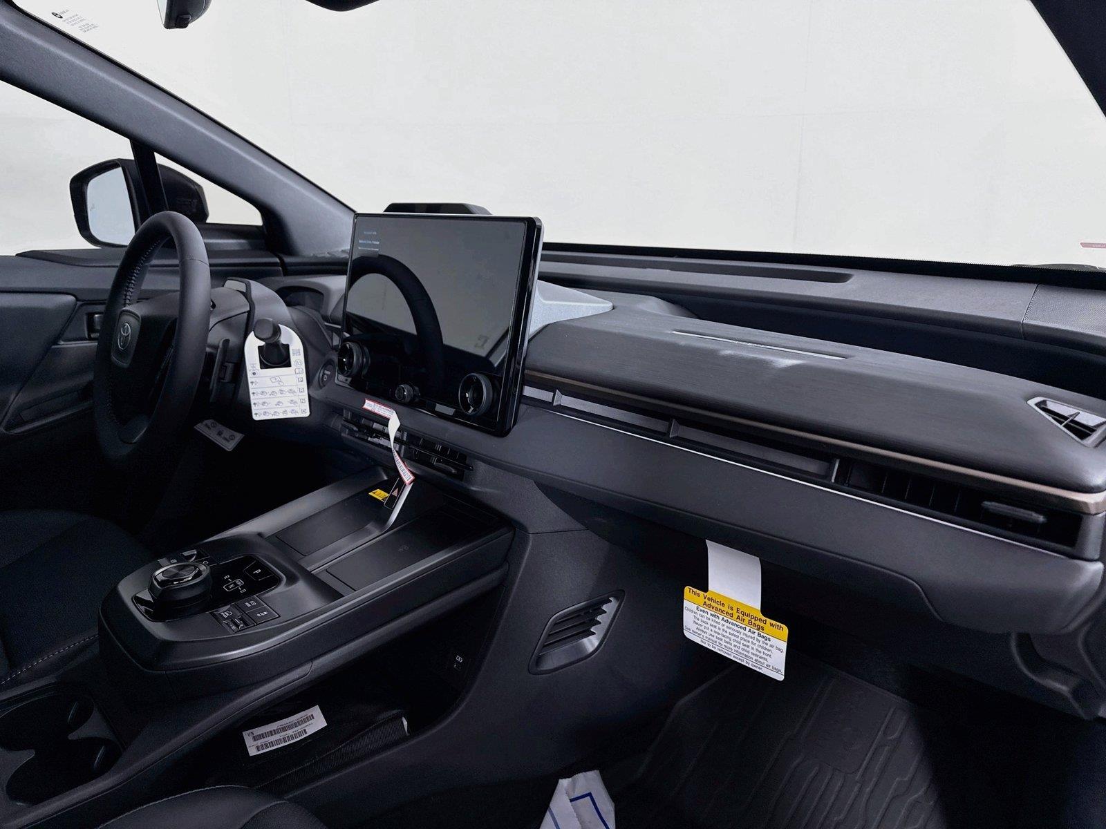 2026 Toyota bZ Woodland photo 39