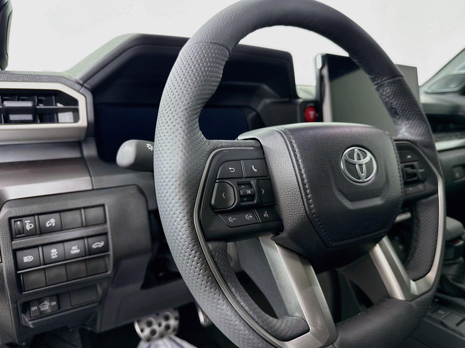 2026 TOYOTA Tacoma TRD Sport photo 3