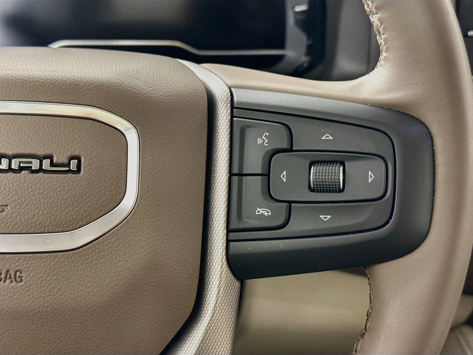 2024 GMC Yukon XL Denali photo 19