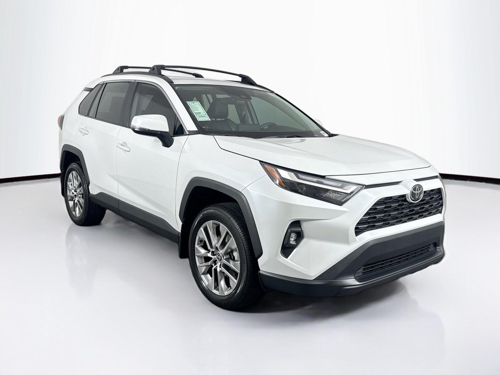 2024 Toyota RAV4 XLE Premium photo 9