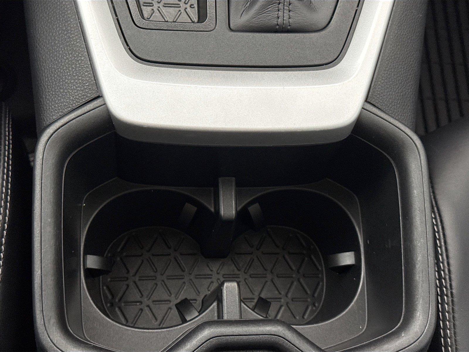 2024 Toyota RAV4 XLE Premium photo 28