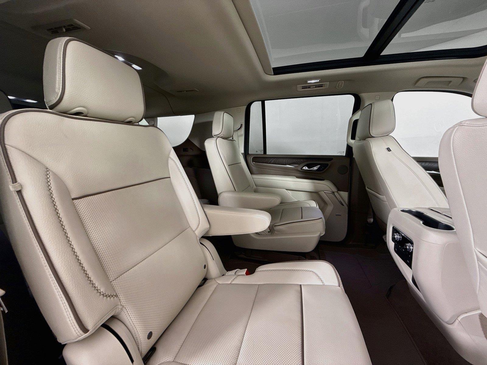 2024 GMC Yukon XL Denali photo 39