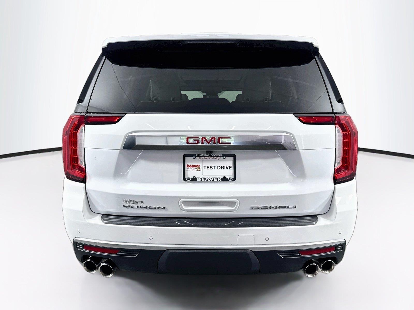 2024 GMC Yukon XL Denali photo 11