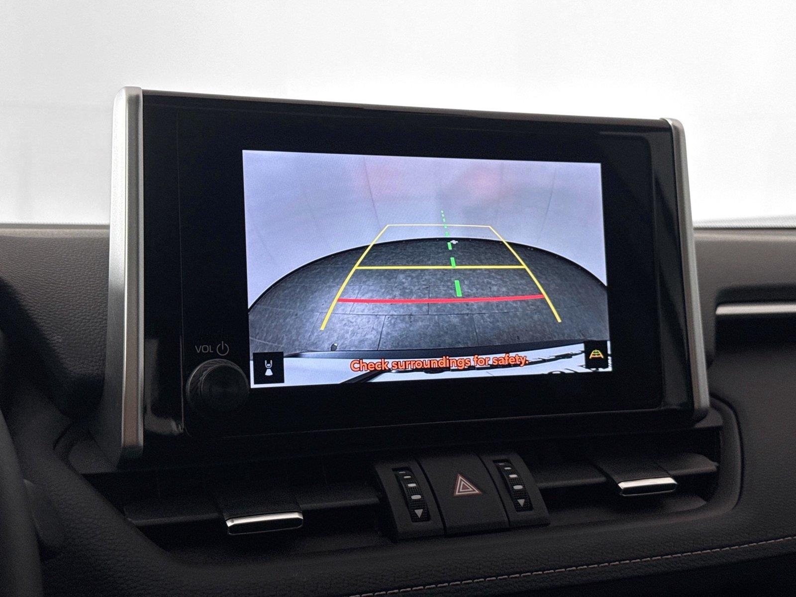 2024 Toyota RAV4 XLE Premium photo 24