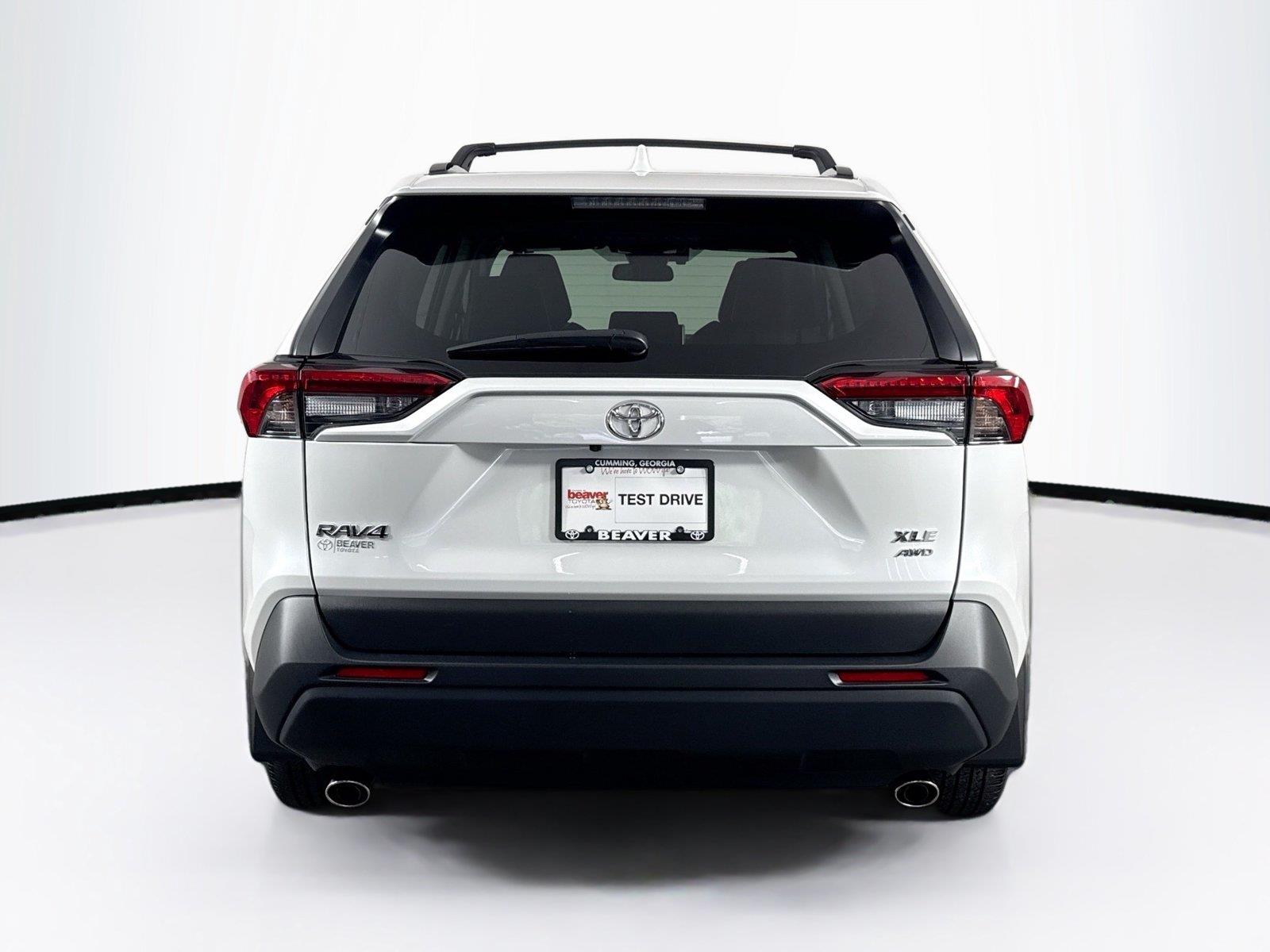 2024 Toyota RAV4 XLE Premium photo 11