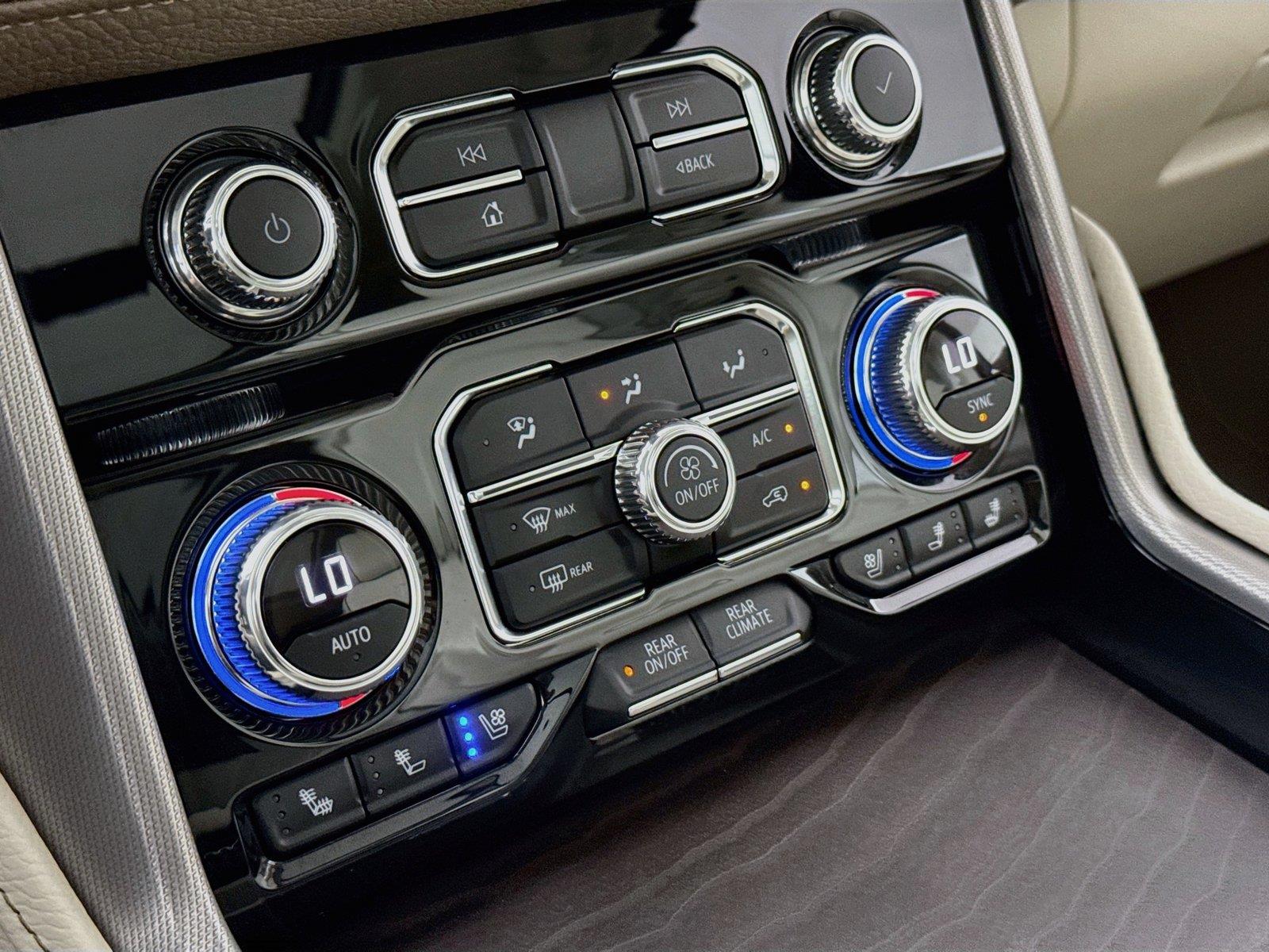2024 GMC Yukon XL Denali photo 24