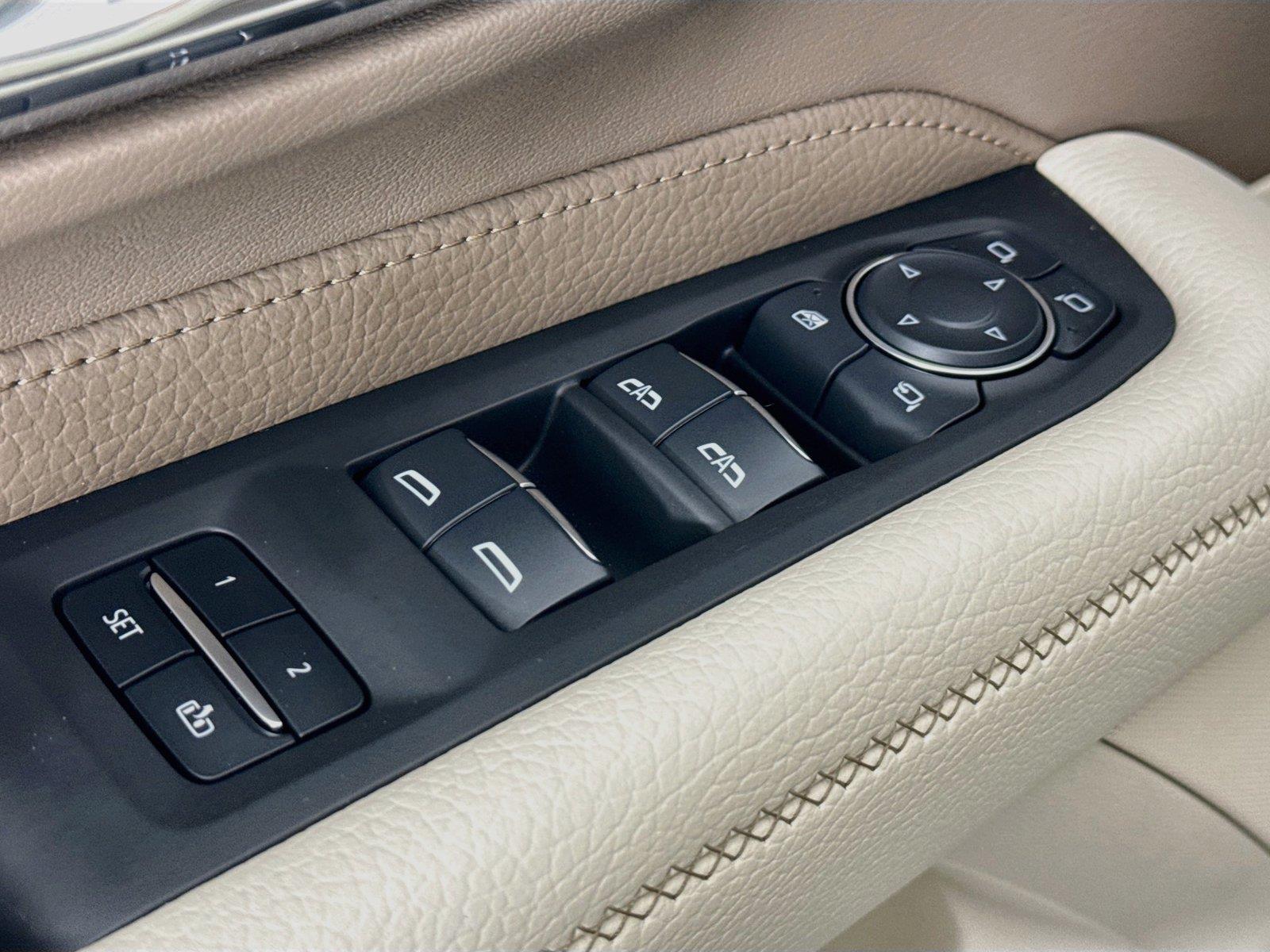 2024 GMC Yukon XL Denali photo 26