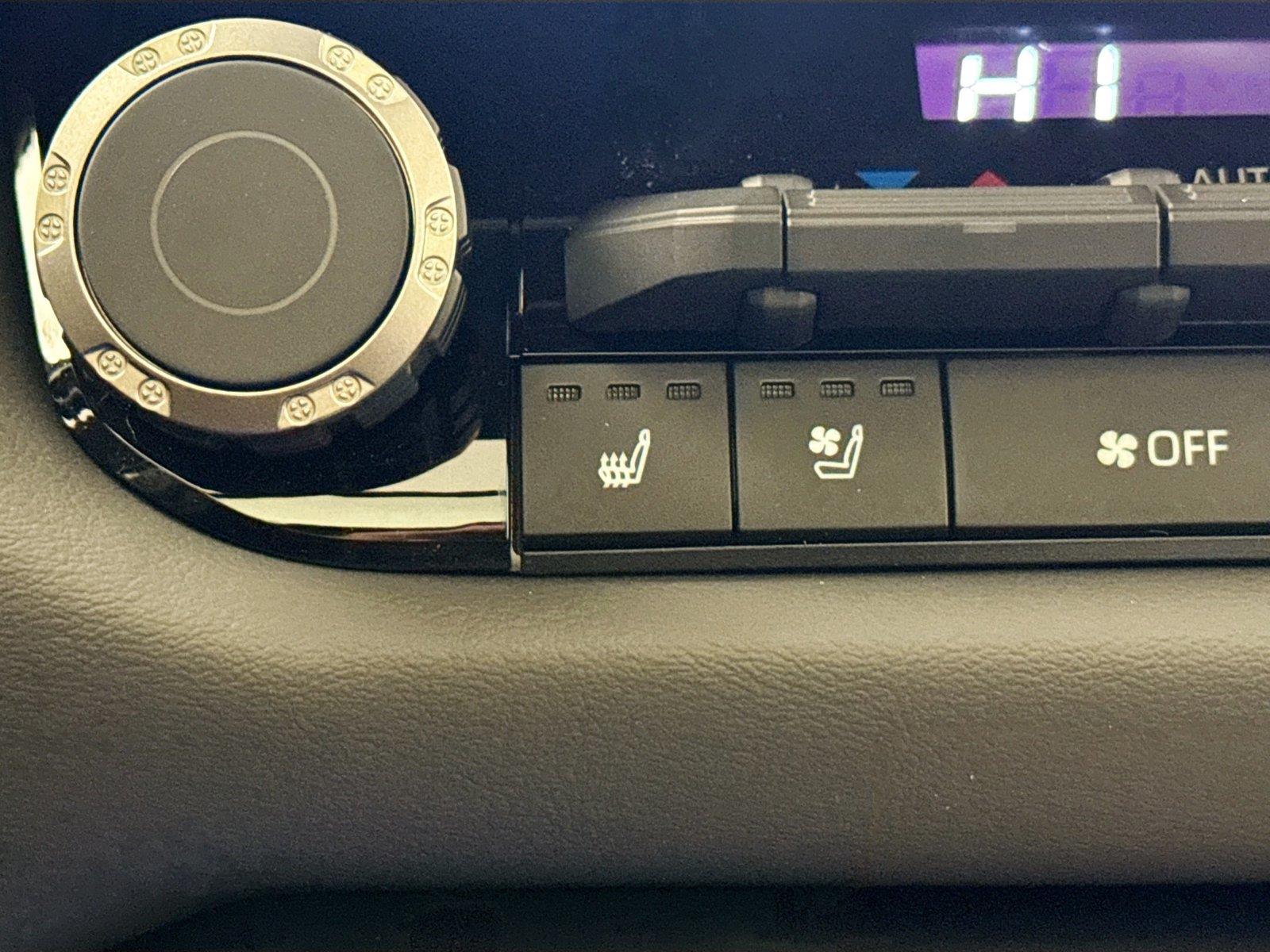 2026 Toyota Tundra Capstone HV photo 16