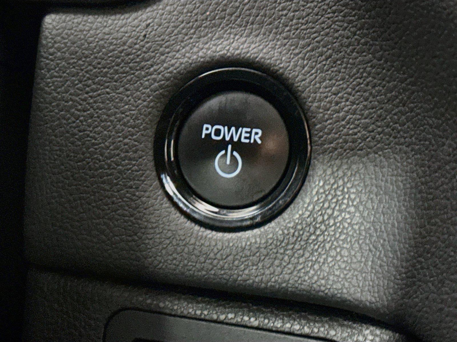 2025 Toyota Tundra Limited Hybrid photo 21