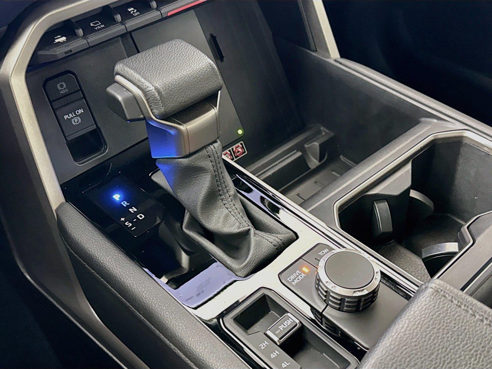 2025 Toyota Tundra Limited Hybrid photo 27