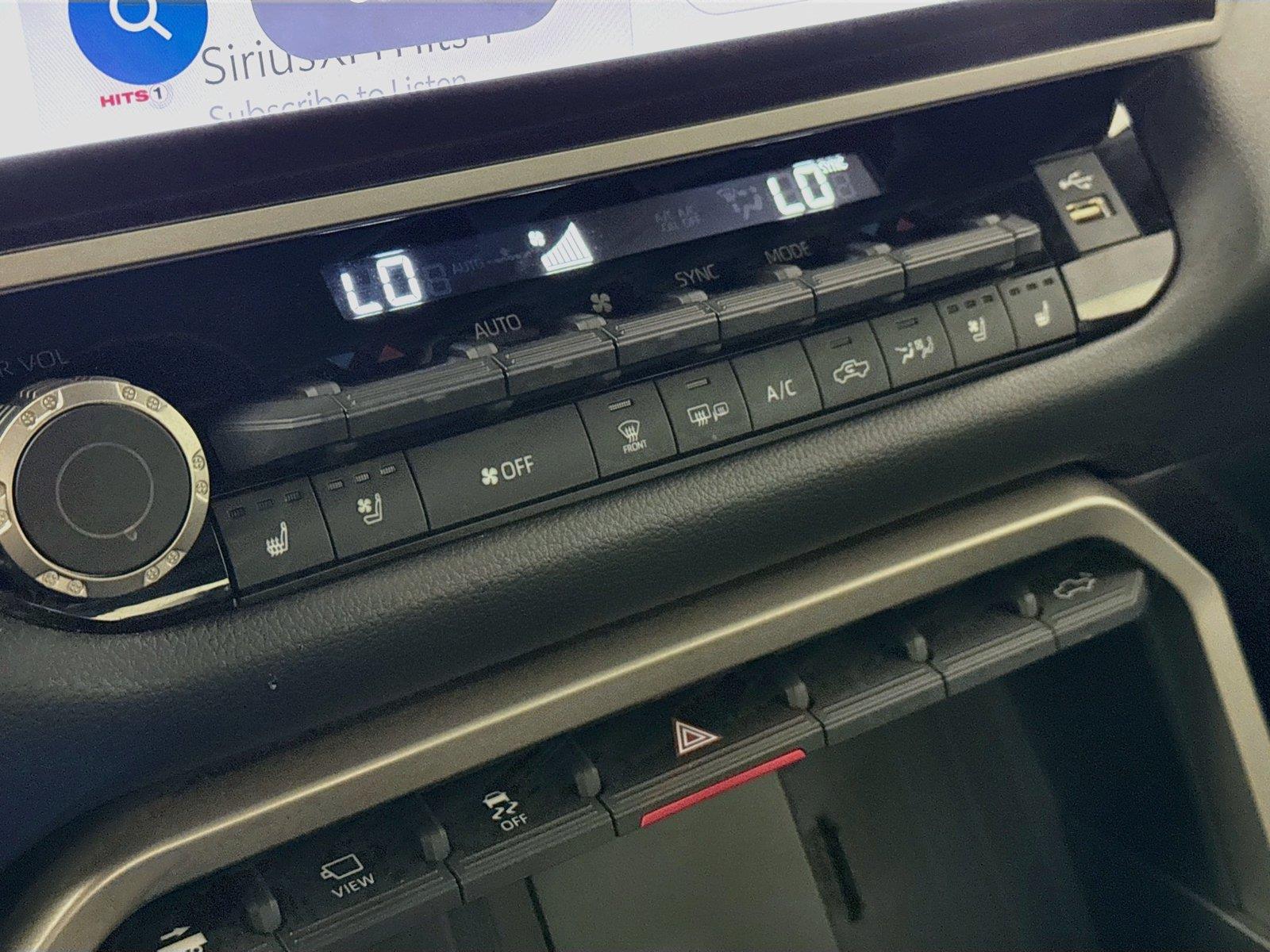 2025 Toyota Tundra Limited Hybrid photo 26