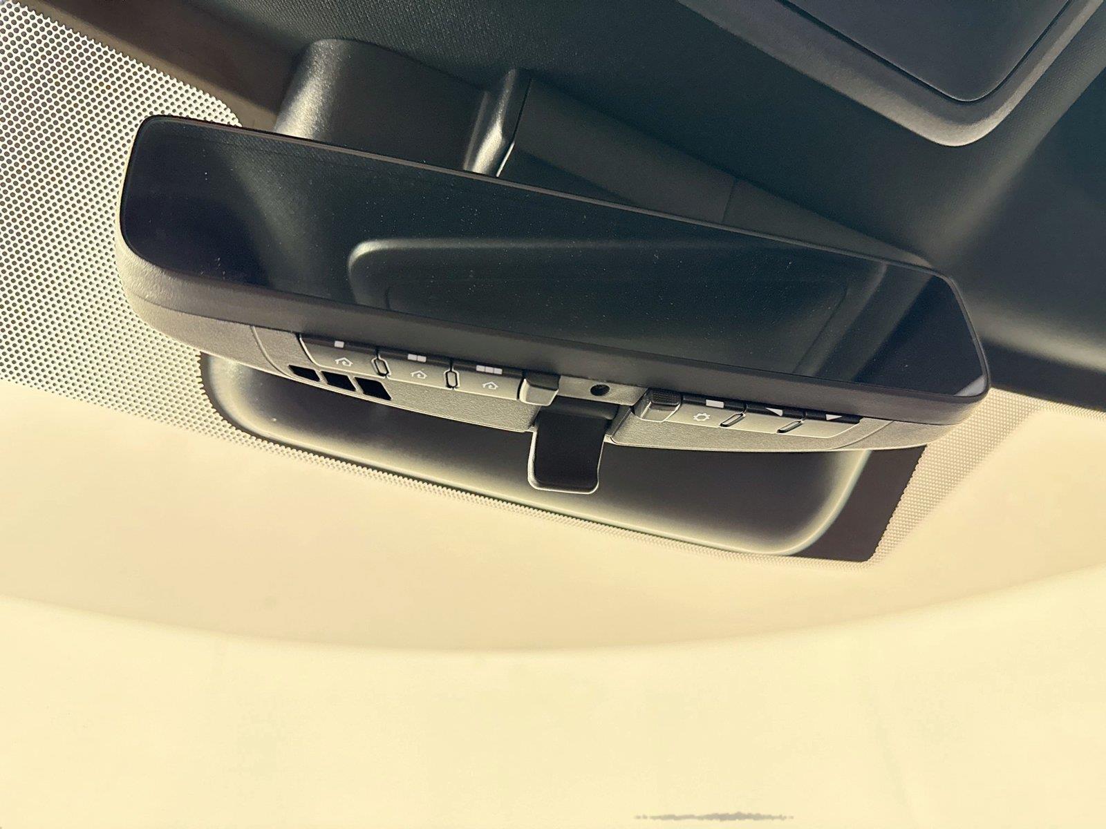 2025 Toyota Tundra Limited Hybrid photo 22